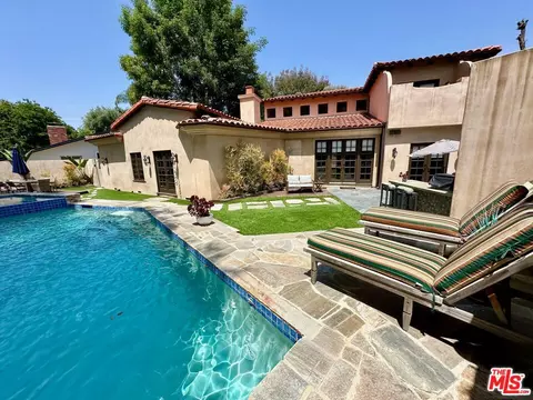 Exterior - 4520 Libbit Ave, Encino, CA 91436 photo 19 of 22
