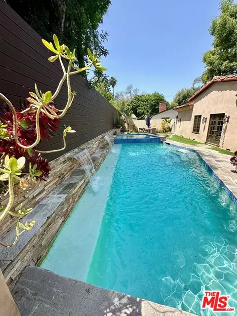 Exterior - 4520 Libbit Ave, Encino, CA 91436 photo 20 of 22
