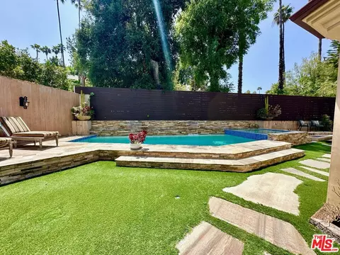 Exterior - 4520 Libbit Ave, Encino, CA 91436 photo 6 of 22