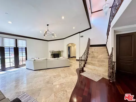Living - 4520 Libbit Ave, Encino, CA 91436 photo 6 of 7