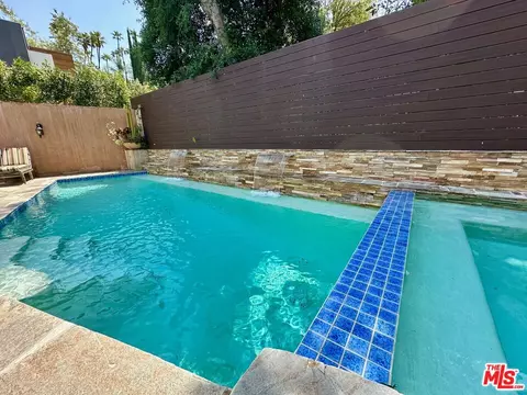 Exterior - 4520 Libbit Ave, Encino, CA 91436 photo 16 of 22