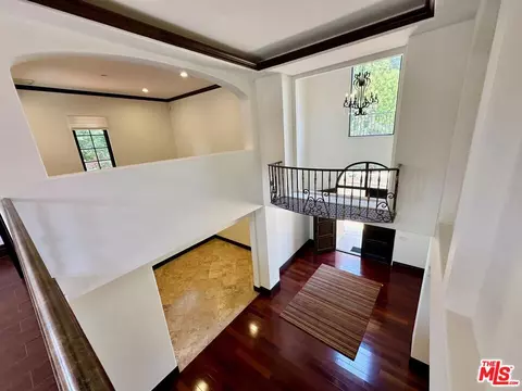 Entry Way - 4520 Libbit Ave, Encino, CA 91436 photo 15 of 15