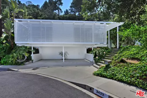 3433 Shernoll Pl, Sherman Oaks, CA 91403