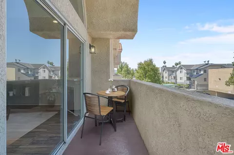 Other - 7236 Amigo Ave #202, Reseda, CA 91335 photo 2 of 5