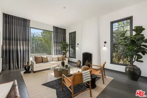1608 N Genesee Ave, Los Angeles, CA 90046