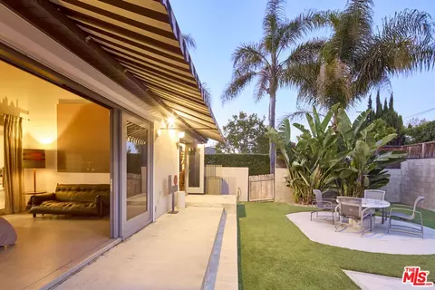8902 Gibson St, Los Angeles, CA 90034