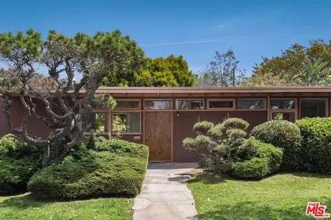 3520 Beethoven St, Los Angeles, CA 90066