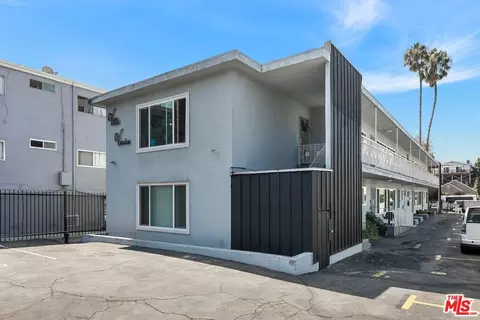 4639 Lomita St, Los Angeles, CA 90019