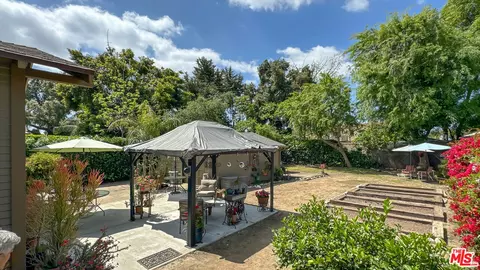 825 Sunset Ave, Pasadena, CA 91103 photo 41