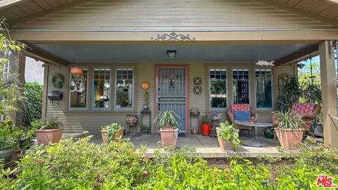 825 Sunset Ave, Pasadena, CA 91103 photo 6