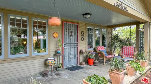 825 Sunset Ave, Pasadena, CA 91103 photo 10