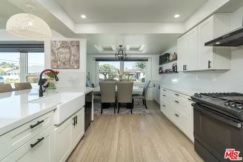 Kitchen - 11532 Samoline Ave, Downey, CA 90241 photo 3 of 7