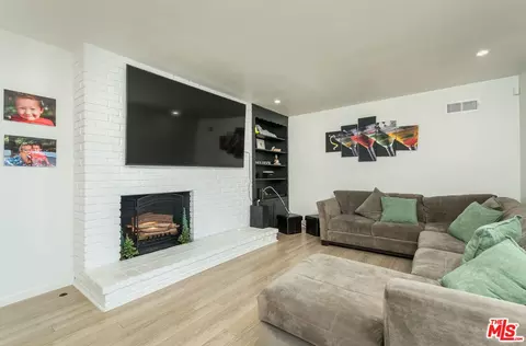 Living - 11532 Samoline Ave, Downey, CA 90241 photo 2 of 2