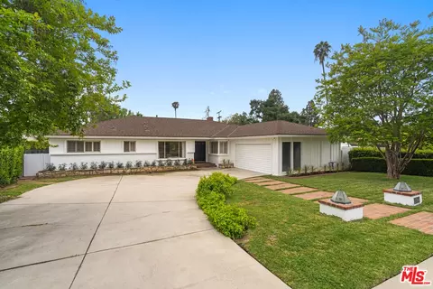 2760 San Pasqual St, Pasadena, CA 91107