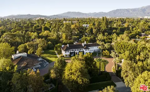 View/Area - 2 Oak Knoll Ter, Pasadena, CA 91106 photo 1 of 1