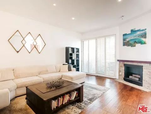 11652 Iowa Ave #1, Los Angeles, CA 90025