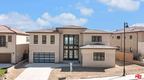 20300 W Albion Way, Porter Ranch, CA 91326