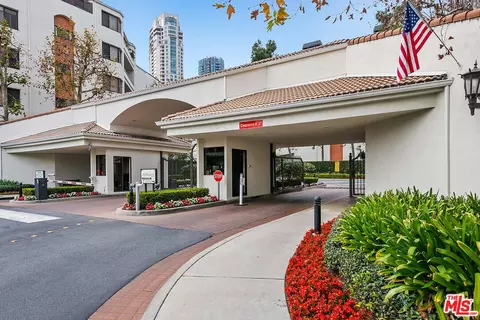 2131 Century Park Ln #105, Los Angeles, CA 90067