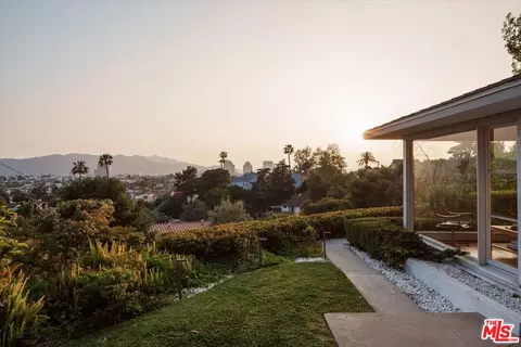 821 Luton Dr, Glendale, CA 91206