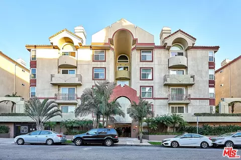 620 S Gramercy Pl #340, Los Angeles, CA 90005