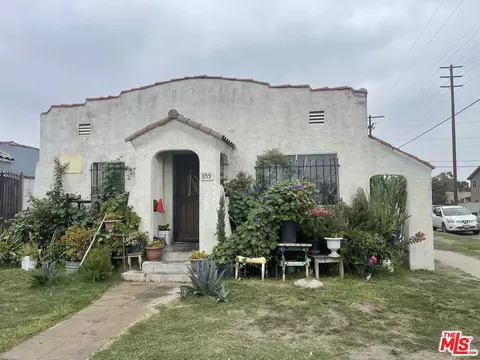 859 E 82nd St, Los Angeles, CA 90001