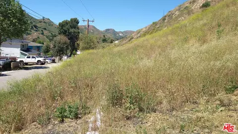 29669 Silver St, Val Verde, CA 91384 photo 7