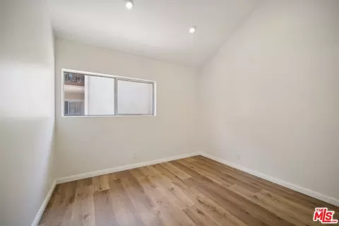 7651 Reseda Blvd #73U, Reseda, CA 91335 photo 23
