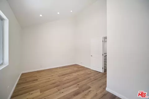 7651 Reseda Blvd #73U, Reseda, CA 91335 photo 18