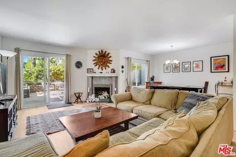 5870 Green Valley Cir #105, Culver City, CA 90230