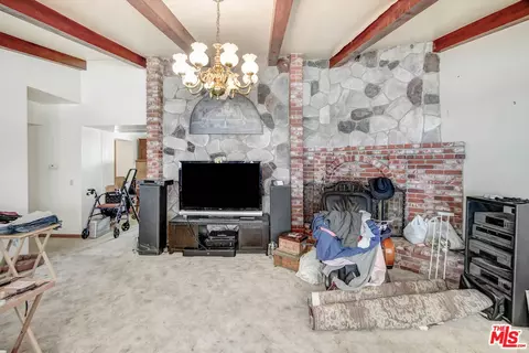 30371 E Sunset Dr, Redlands, CA 92373 photo 5