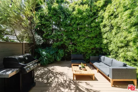 2437 Walnut Ave, Venice, CA 90291 photo 39