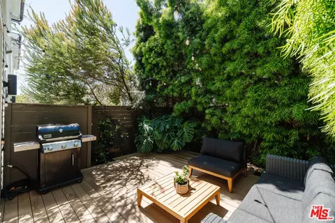 2437 Walnut Ave, Venice, CA 90291 photo 41