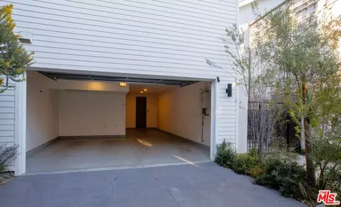 2437 Walnut Ave, Venice, CA 90291 photo 42