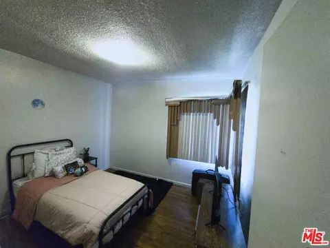15408 S Visalia Ave, Compton, CA 90220 photo 5
