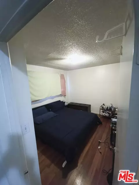 15408 S Visalia Ave, Compton, CA 90220 photo 4