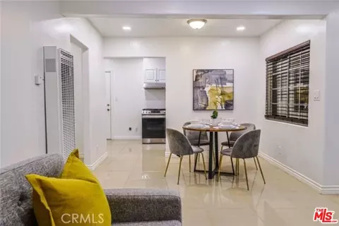 643 W Colden Ave, Los Angeles, CA 90044