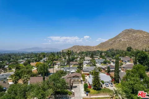 3245 Celeste Dr, Riverside, CA 92507 photo 7