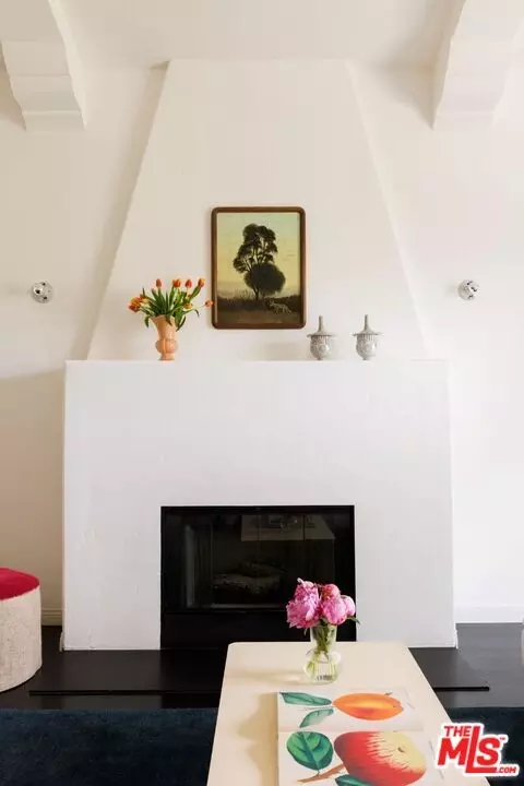 435 N Vista St, Los Angeles, CA 90036