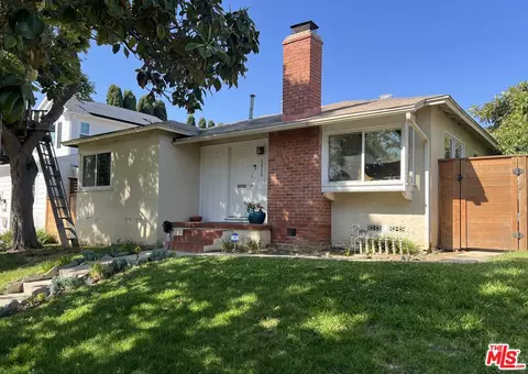 2810 Selby Ave, Los Angeles, CA 90064