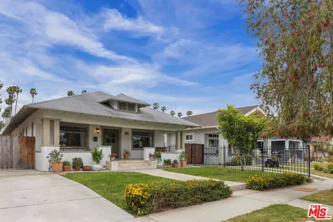 2352 W 29th Pl, Los Angeles, CA 90018