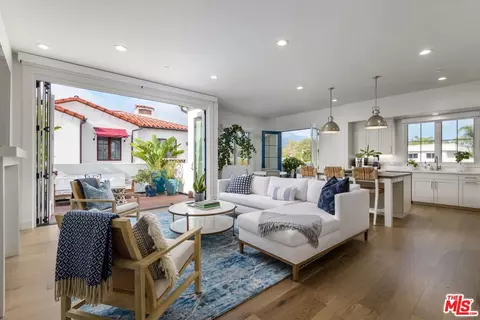 3718 State St #315, Santa Barbara, CA 93105