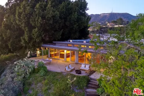 2700 Hollyridge Dr, Los Angeles, CA 90068