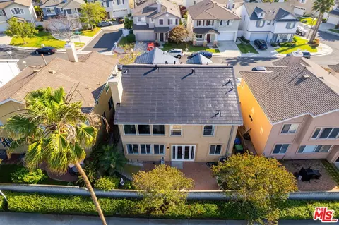 View/Area - 1213 Cypress Cir, Carson, CA 90746 photo 8 of 9