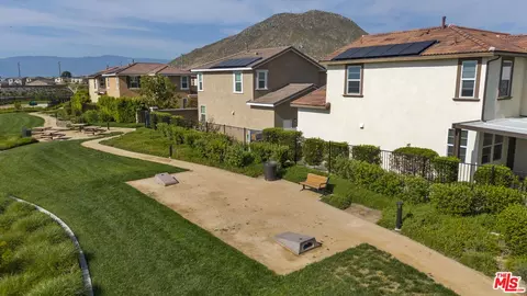 Exterior - 7969 Griffith Peak St, Riverside, CA 92507 photo 2 of 4