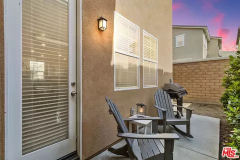 Exterior - 7969 Griffith Peak St, Riverside, CA 92507 photo 4 of 4