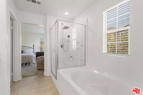 Bath - 7969 Griffith Peak St, Riverside, CA 92507 photo 1 of 1