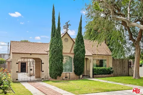 328 W Linden Ave, Burbank, CA 91506