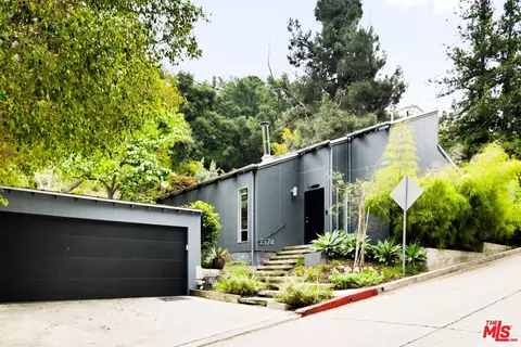 2174 Stanley Hills Dr, Los Angeles, CA 90046