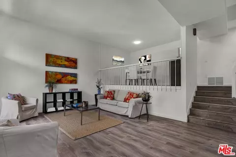 11260 Overland Ave #19C, Culver City, CA 90230