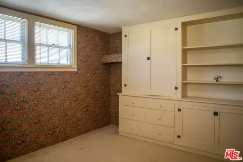 Bedroom - 303 W Walnut Ave, Lompoc, CA 93436 photo 4 of 4